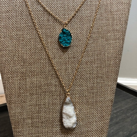 Double Layered Necklace - Picture 5 of 8